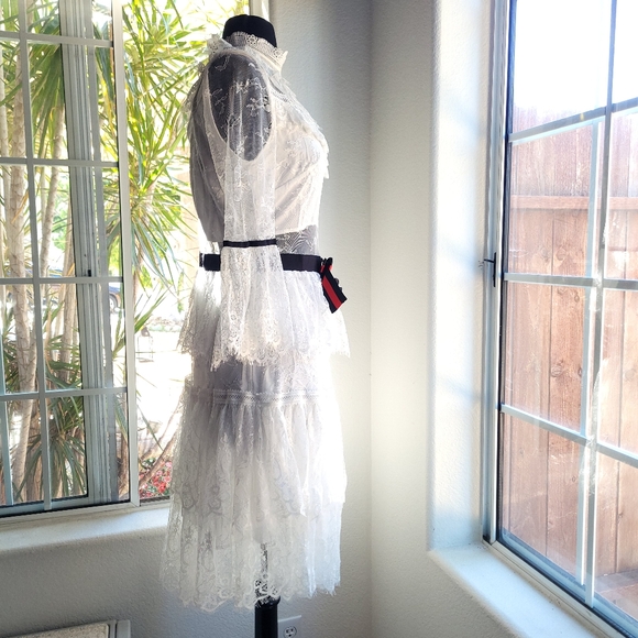 🍒NWT🍒 ETHEREAL WHITE LACE DRESS - Picture 7 of 9
